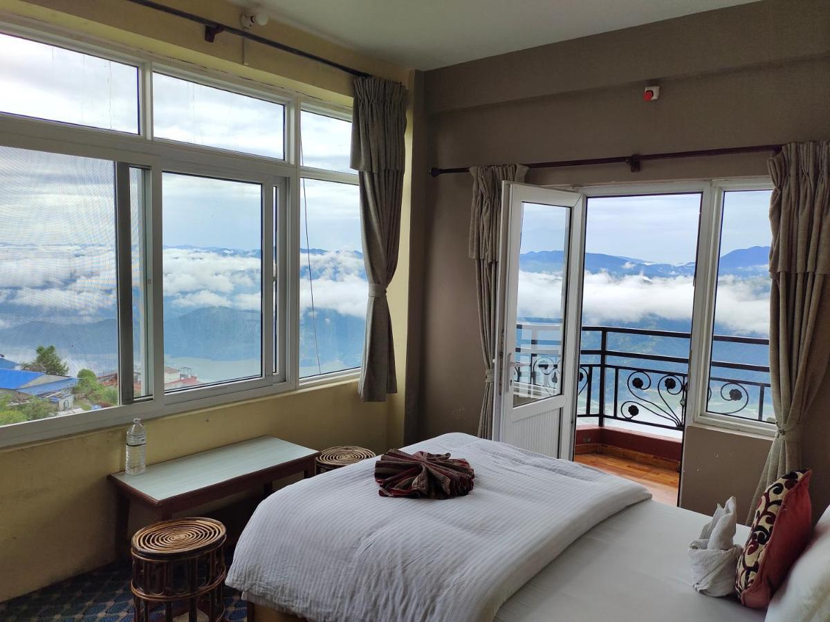 Hotel High Ground Inn Sarangkot Pokhara Exterior foto