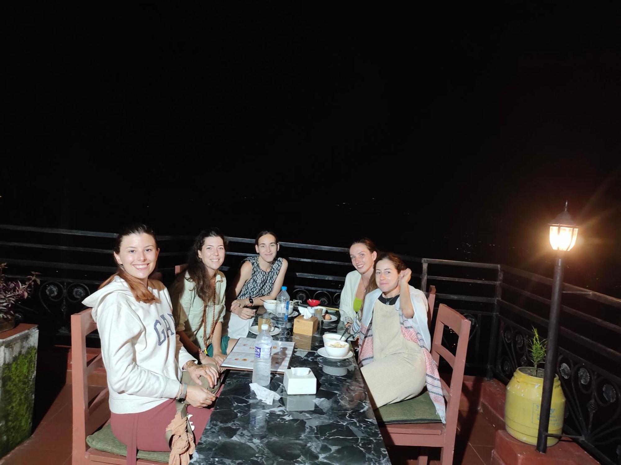 Hotel High Ground Inn Sarangkot Pokhara Exterior foto